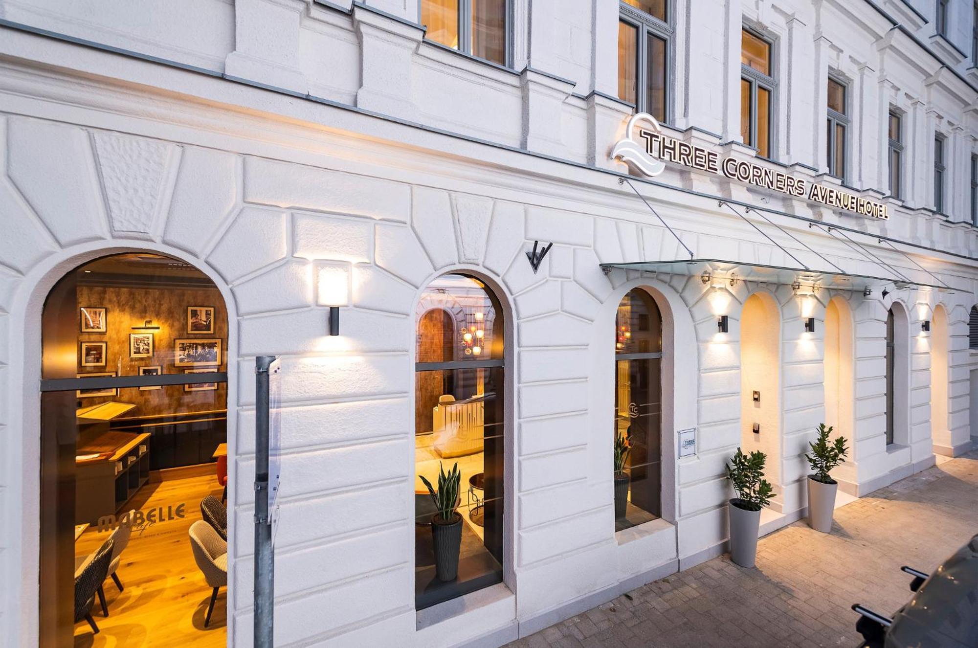 Three Corners Avenue Hotel Budapest Eksteriør billede